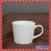 陶瓷水杯手工金边咖啡杯马克杯带原木底座勺下午茶红茶杯
